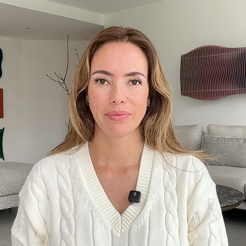 Natalia Gil, autora de Deja de ser indispensable